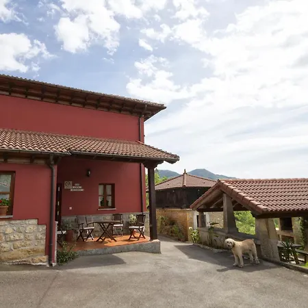 Nyaraló Casa Vacacional Miyares La Estrada