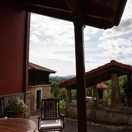 Casa Vacacional Miyares بيت للعطل
